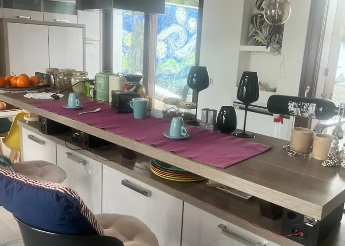 Balena Blu Luxury * ביצ'לייה