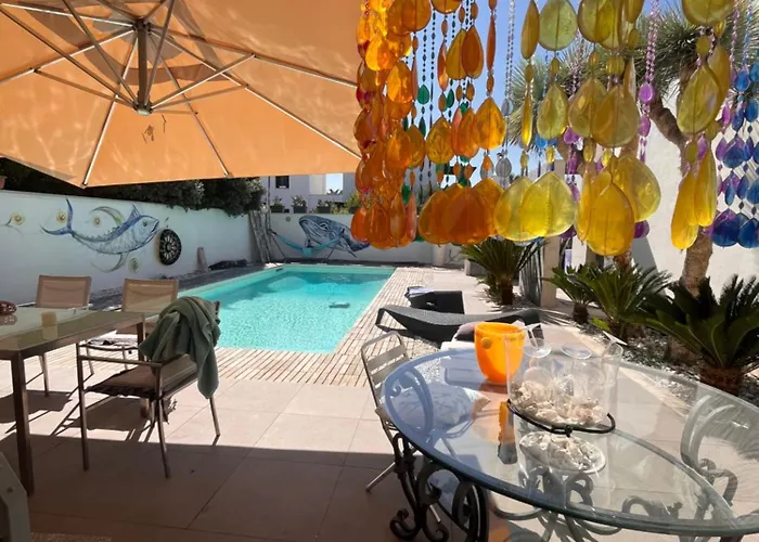 Balena Blu Luxury ביצ'לייה